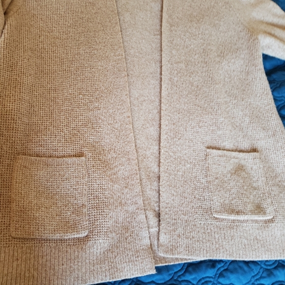 Sweater - Picture 3 of 6